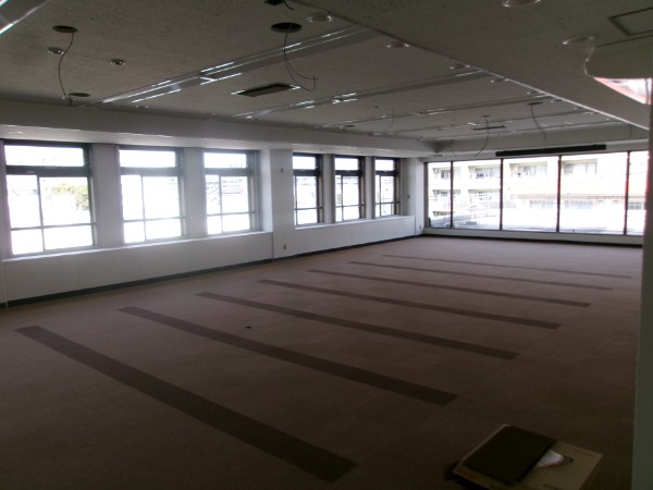 お花茶屋図書館改装工事３階
