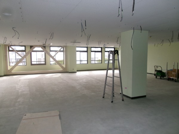 お花茶屋図書館改装工事児童室